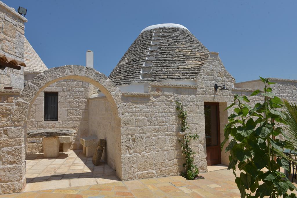 אלברובלו Masseria Pentima Vetrana Resort מראה חיצוני תמונה