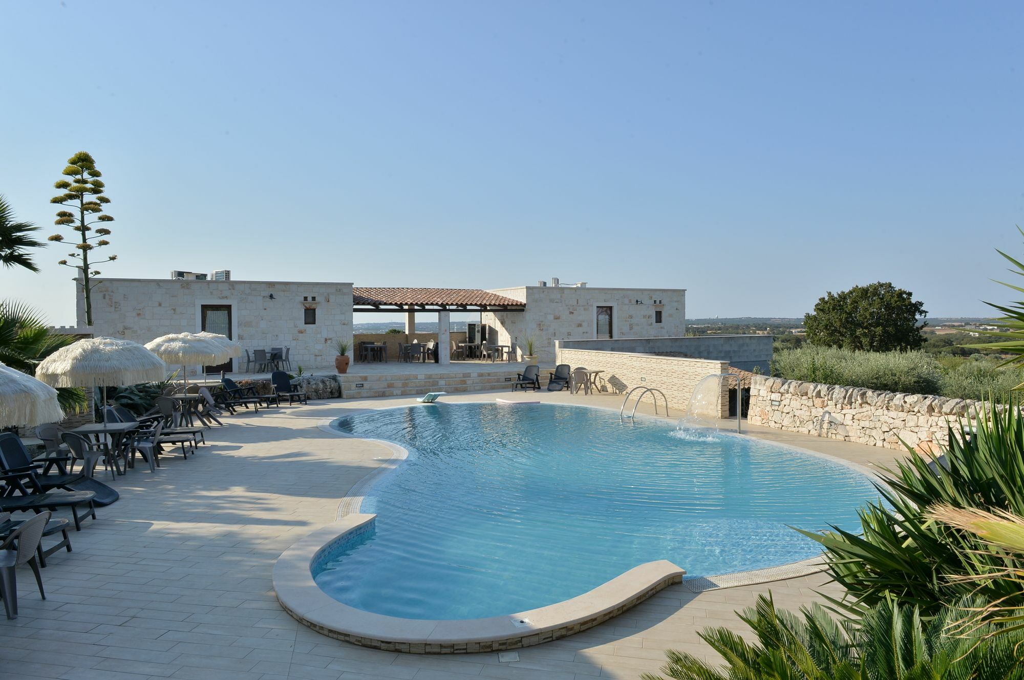 אלברובלו Masseria Pentima Vetrana Resort מראה חיצוני תמונה